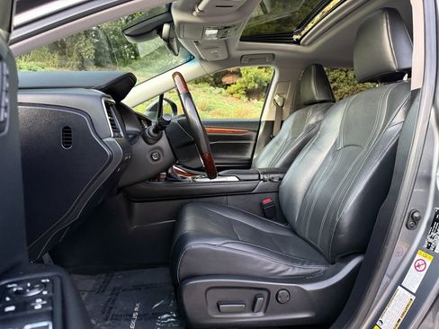 Used 2019 Lexus RX 450hL image 17