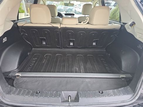 Used 2017 Subaru Crosstrek 2.0i Limited w/ Popular Package #2 image 19