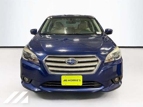 Used 2017 Subaru Legacy 2.5i Limited AWD/4WD image 2