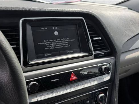 Used 2019 Hyundai Sonata SE FWD image 13