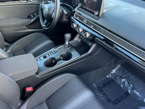 Used 2025 Honda Civic FWD Hybrid Sedan image 32