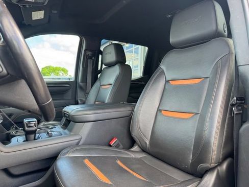 Certified 2023 GMC Sierra 1500 AT4 w/ AT4 Premium Package AWD/4WD image 6
