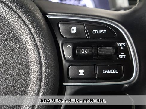 Used 2018 Kia Niro Touring image 6