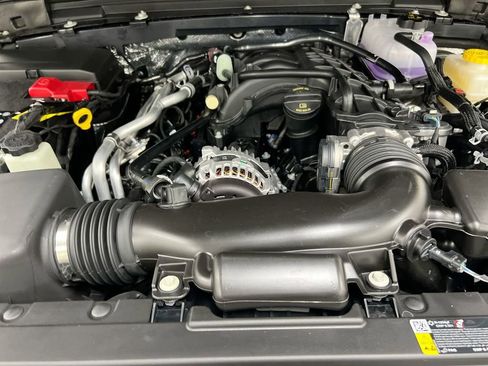 New 2026 Jeep Wrangler Unlimited Rubicon AWD/4WD image 23