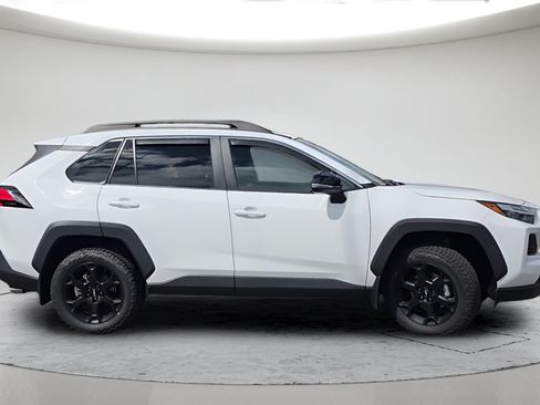 Used 2022 Toyota RAV4 TRD Off-Road w/ TRD Off-Road Weather Package AWD/4WD image 5