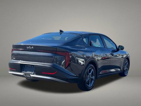 Used 2025 Kia K4 LXS FWD image 5