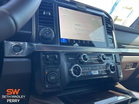 New 2025 Ford F350 King Ranch w/ FX4 Off-Road Package image 24