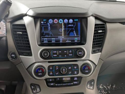 Used 2019 GMC Yukon SLT w/ Premium Edition RWD image 30