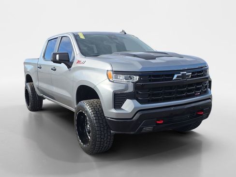 Used 2025 Chevrolet Silverado 1500 LT Trail Boss w/ LT Trail Boss Premium Package image 9
