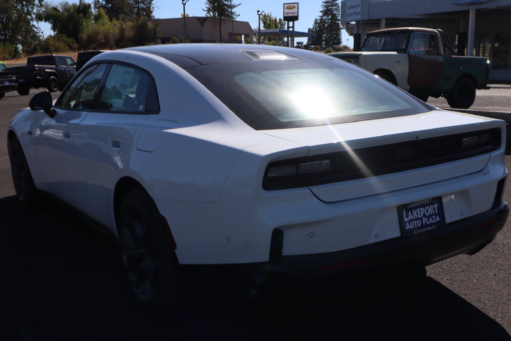 New 2026 Dodge Charger R/T AWD/4WD image 7