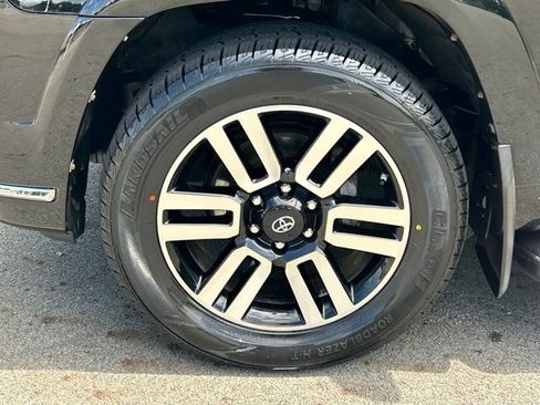 Used 2019 Toyota 4Runner Limited AWD/4WD image 11