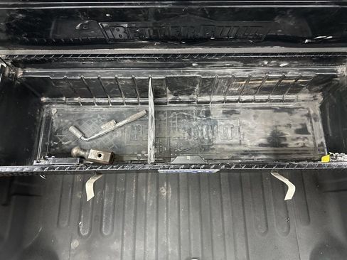 Used 2014 RAM 3500 Tradesman w/ Chrome Appearance Group image 13