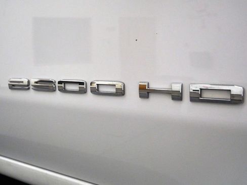 Used 2023 GMC Sierra 2500 Pro w/ Convenience Package AWD/4WD image 10