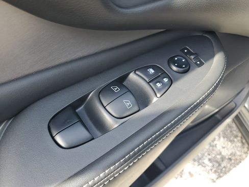 Certified 2022 Nissan Murano SV image 11