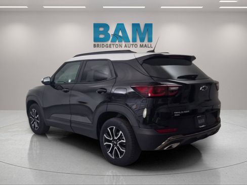 New 2025 Chevrolet TrailBlazer ACTIV w/ Convenience Package image 5