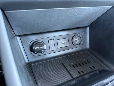 Used 2023 Hyundai Sonata Limited FWD image 16
