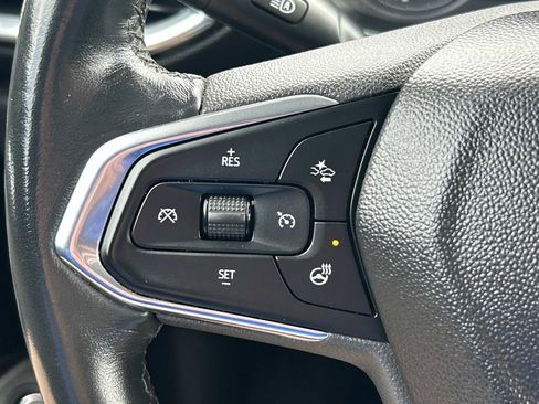 Used 2023 Chevrolet TrailBlazer LT w/ Sun and Liftgate Package image 32