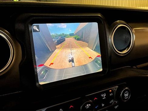 Used 2020 Jeep Gladiator Rubicon image 13