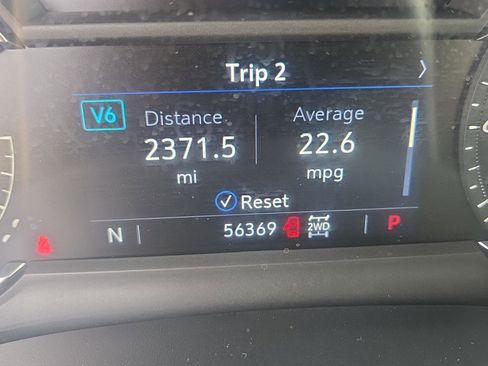 Used 2024 Cadillac XT5 Premium Luxury image 31