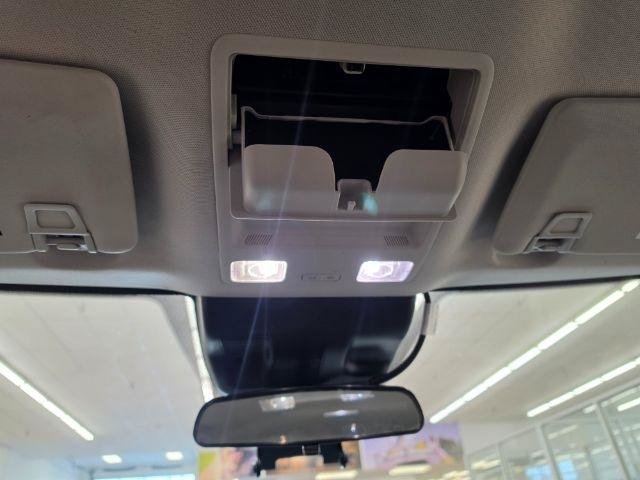 Used 2025 Ford Maverick XL w/ 4K Tow Package AWD/4WD image 27