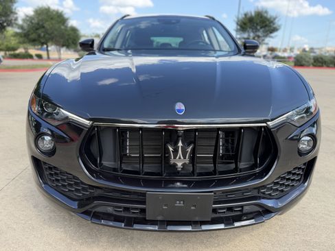 Used 2021 Maserati Levante S AWD/4WD image 2