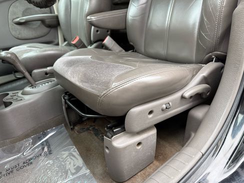 Used 2001 Chrysler PT Cruiser image 12