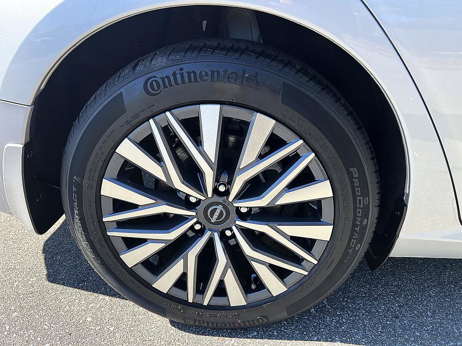 Certified 2023 Nissan Altima 2.5 SV FWD image 11