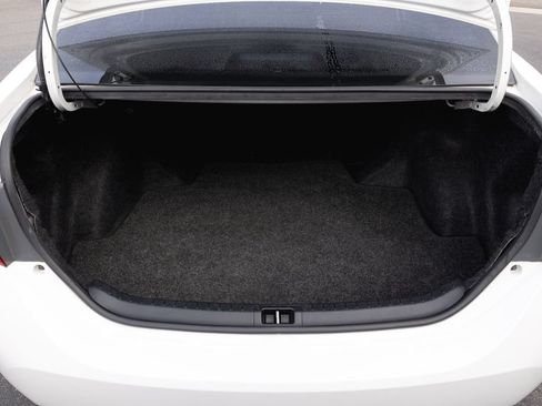 Used 2014 Toyota Corolla S FWD image 8