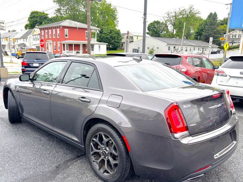Used 2015 Chrysler 300 S w/ 300S Premium Group AWD/4WD image 4