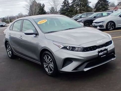 Certified 2024 Kia Forte LXS image 5