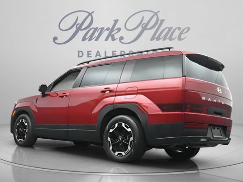 Used 2024 Hyundai Santa Fe SEL FWD image 10