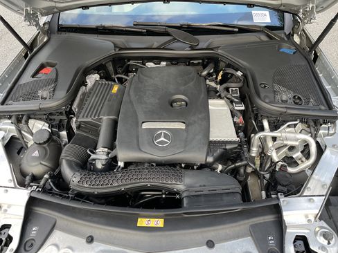 Used 2019 Mercedes-Benz E 300 image 54