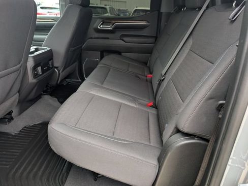 Used 2024 Chevrolet Silverado 1500 LT Trail Boss w/ Convenience Package II AWD/4WD image 26
