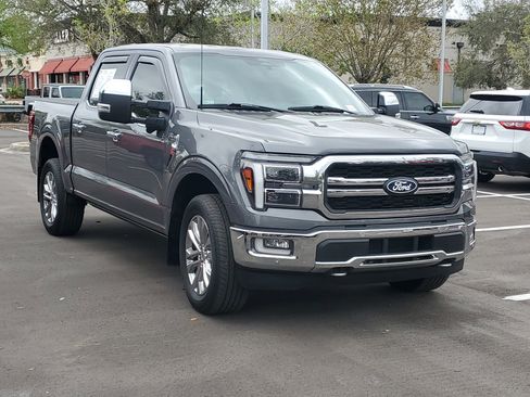 Used 2024 Ford F150 Lariat w/ FX4 Off-Road Package image 31