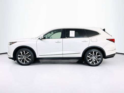 Used 2023 Acura MDX SH-AWD w/ Technology Package image 4