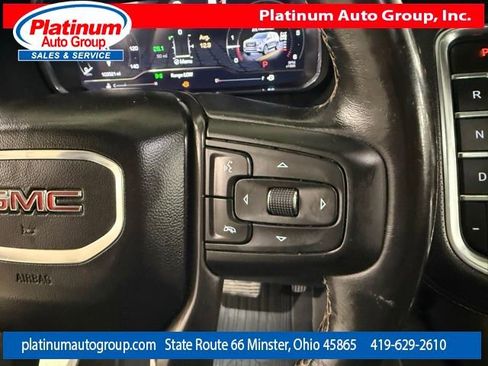 Used 2022 GMC Yukon XL AT4 image 17