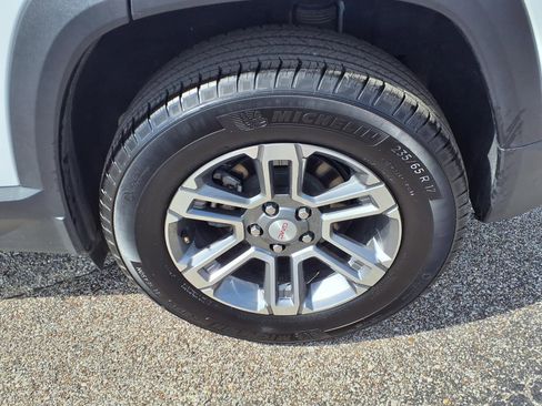Used 2025 GMC Terrain Elevation AWD/4WD image 25