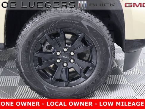 Certified 2022 GMC Canyon AT4 w/ Trailering Package image 3