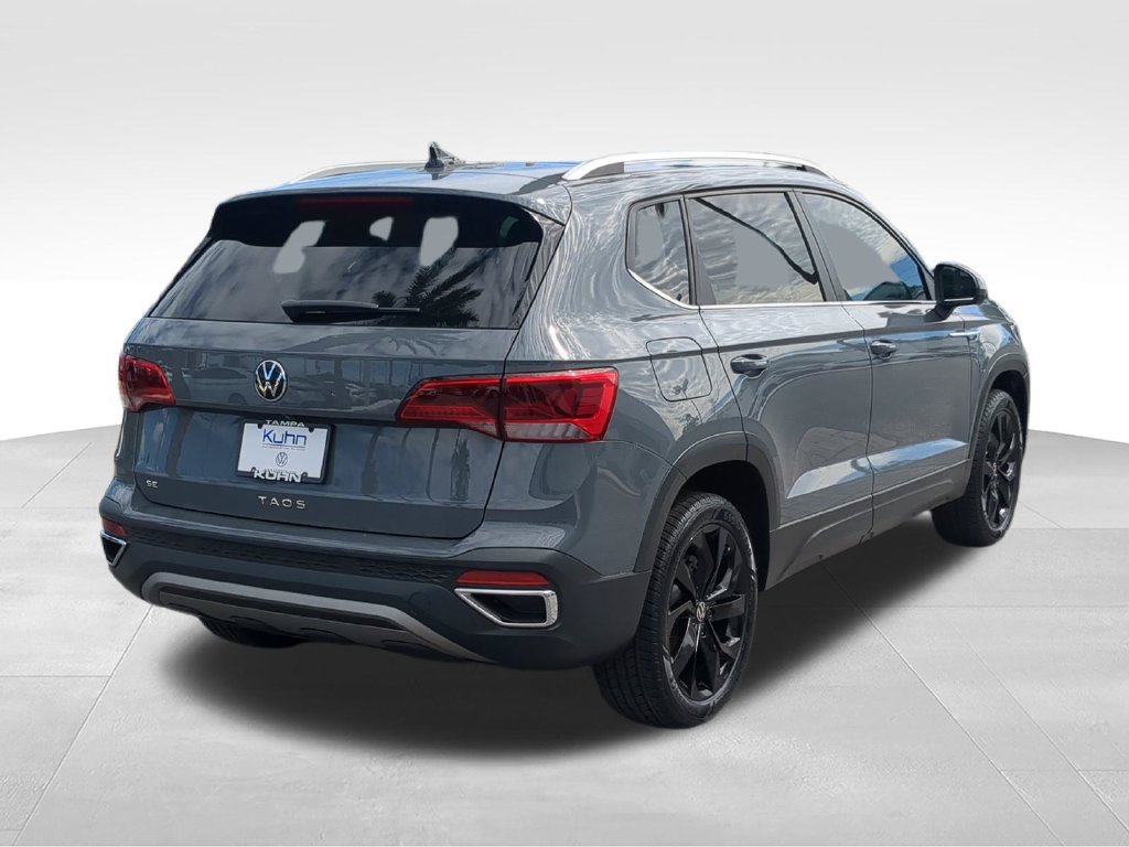 Certified 2023 Volkswagen Taos SE w/ Panoramic Sunroof Package FWD image 3