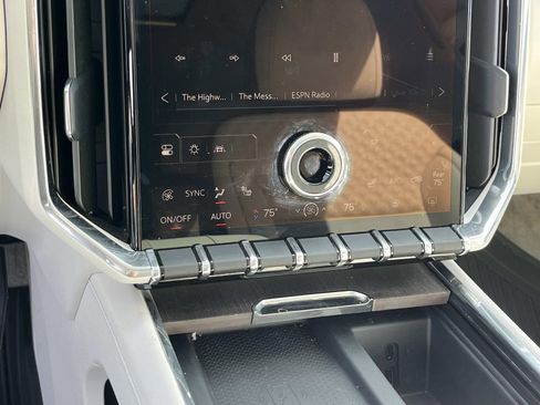 Used 2024 GMC Acadia Denali w/ Super Cruise Package image 36