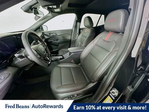 New 2025 Chevrolet Trax RS w/ Sunroof Package image 12