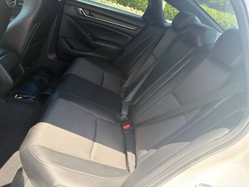 Used 2022 Honda Accord Sport image 17