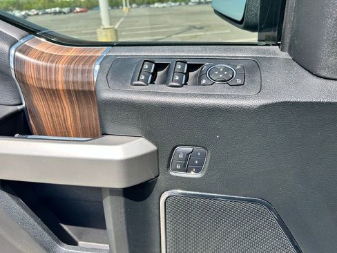 Used 2016 Ford F150 Lariat w/ Equipment Group 501A Mid AWD/4WD image 21