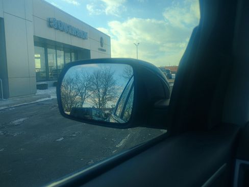 Certified 2024 Ford Edge SEL w/ Convenience Package image 19