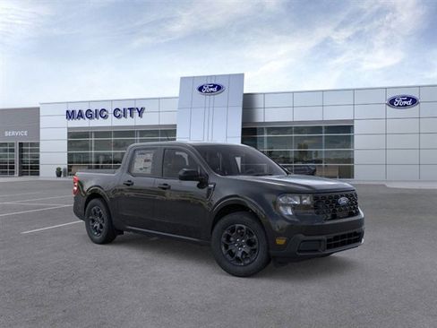 New 2025 Ford Maverick XLT w/ XLT Luxury Package image 7