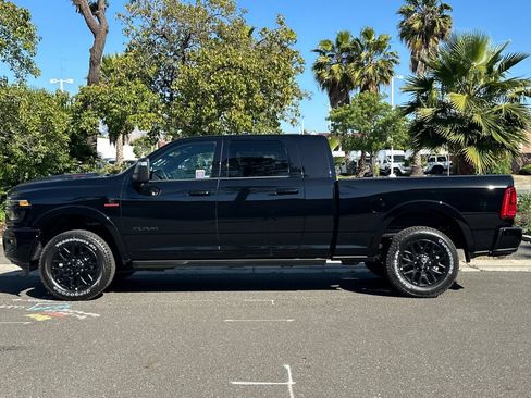 New 2026 RAM 2500 Limited AWD/4WD image 6