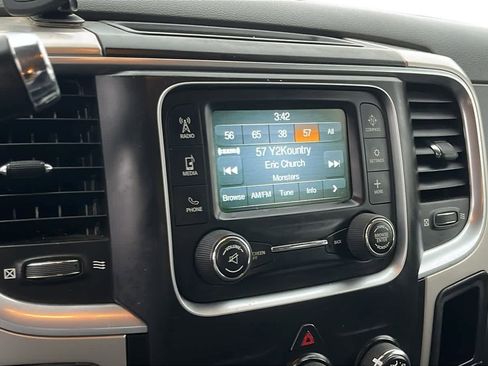 Used 2018 RAM 2500 SLT image 15