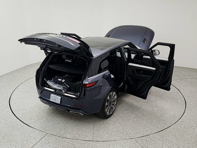 New 2026 Land Rover Range Rover Sport Dynamic SE AWD/4WD image 39