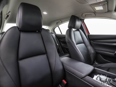 Used 2019 MAZDA MAZDA3 Sedan FWD image 30