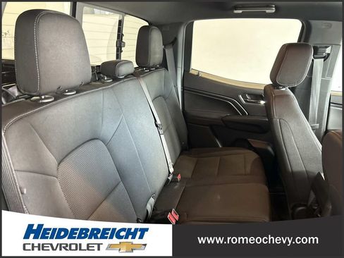 Certified 2024 Chevrolet Colorado LT w/ LT Convenience Package II AWD/4WD image 31